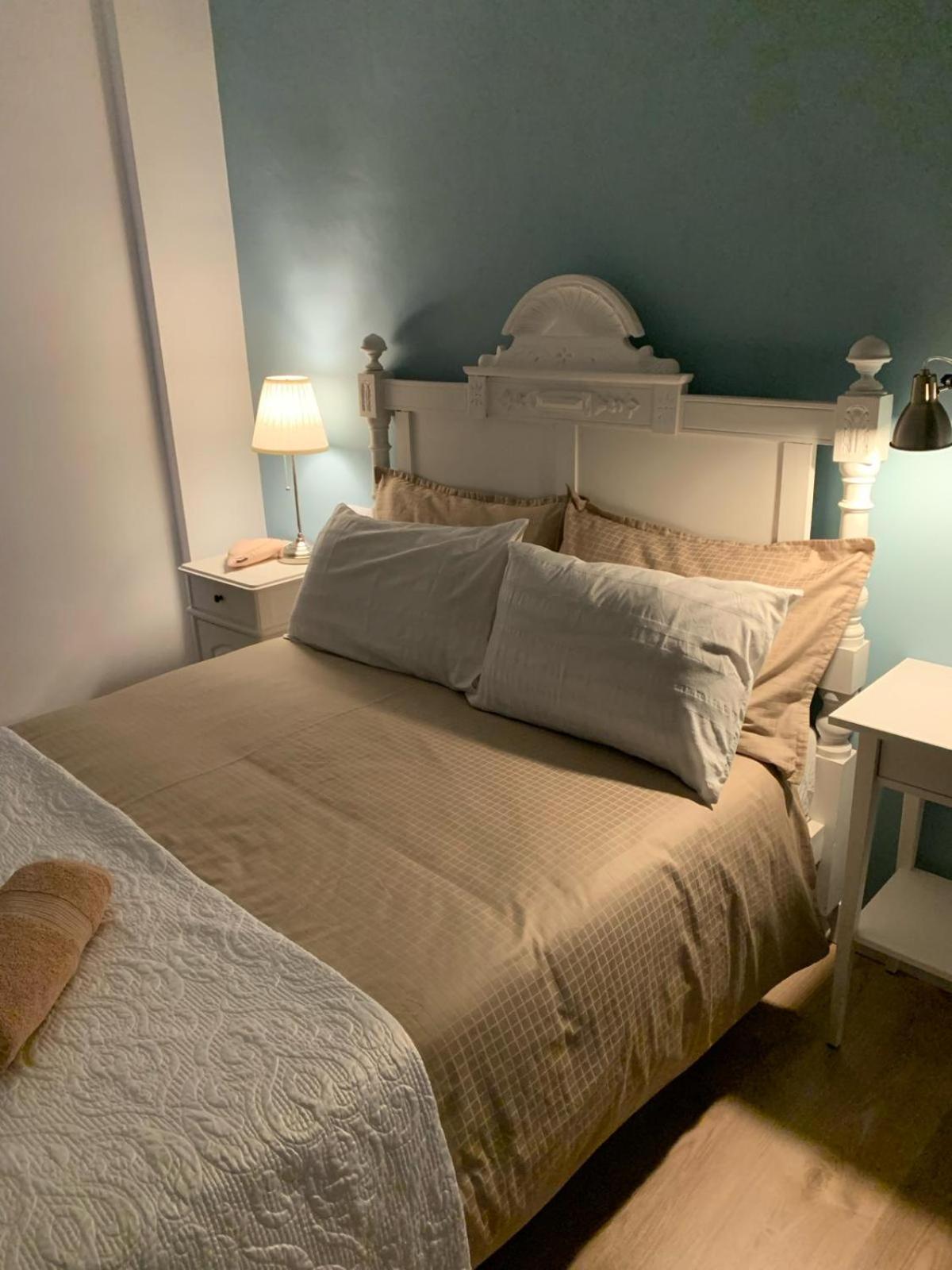 Appartamento Com A Casa Falset Esterno foto
